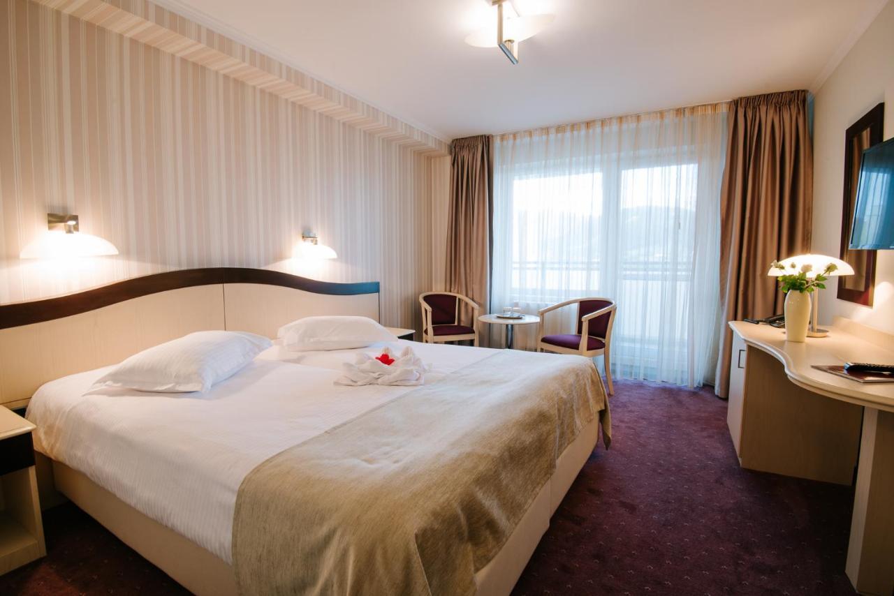 Cameră single, cu balcon